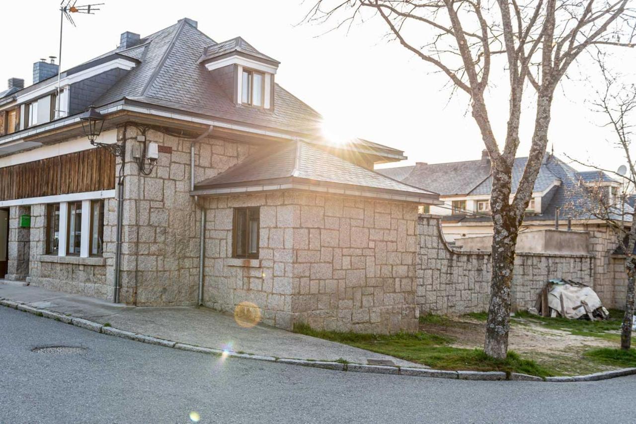 Casa Rural Valsain Lodge La Pradera de Navalhorno Kültér fotó